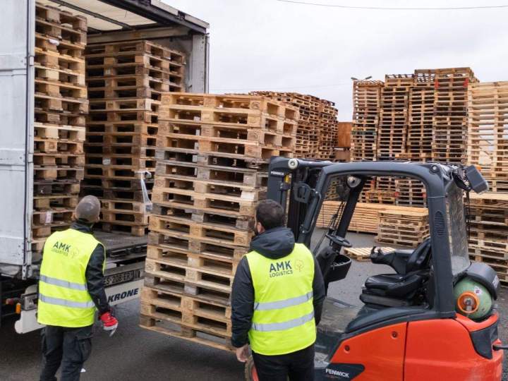 Vente de palettes en bois Île-de-France
